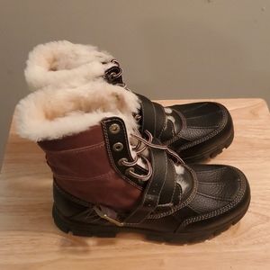 GBX Leather and Suede Snow Duck Boots with lining